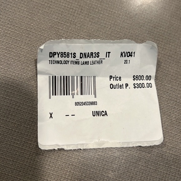 Versace AirPod Pro carrying case NWT - Picture 11 of 11